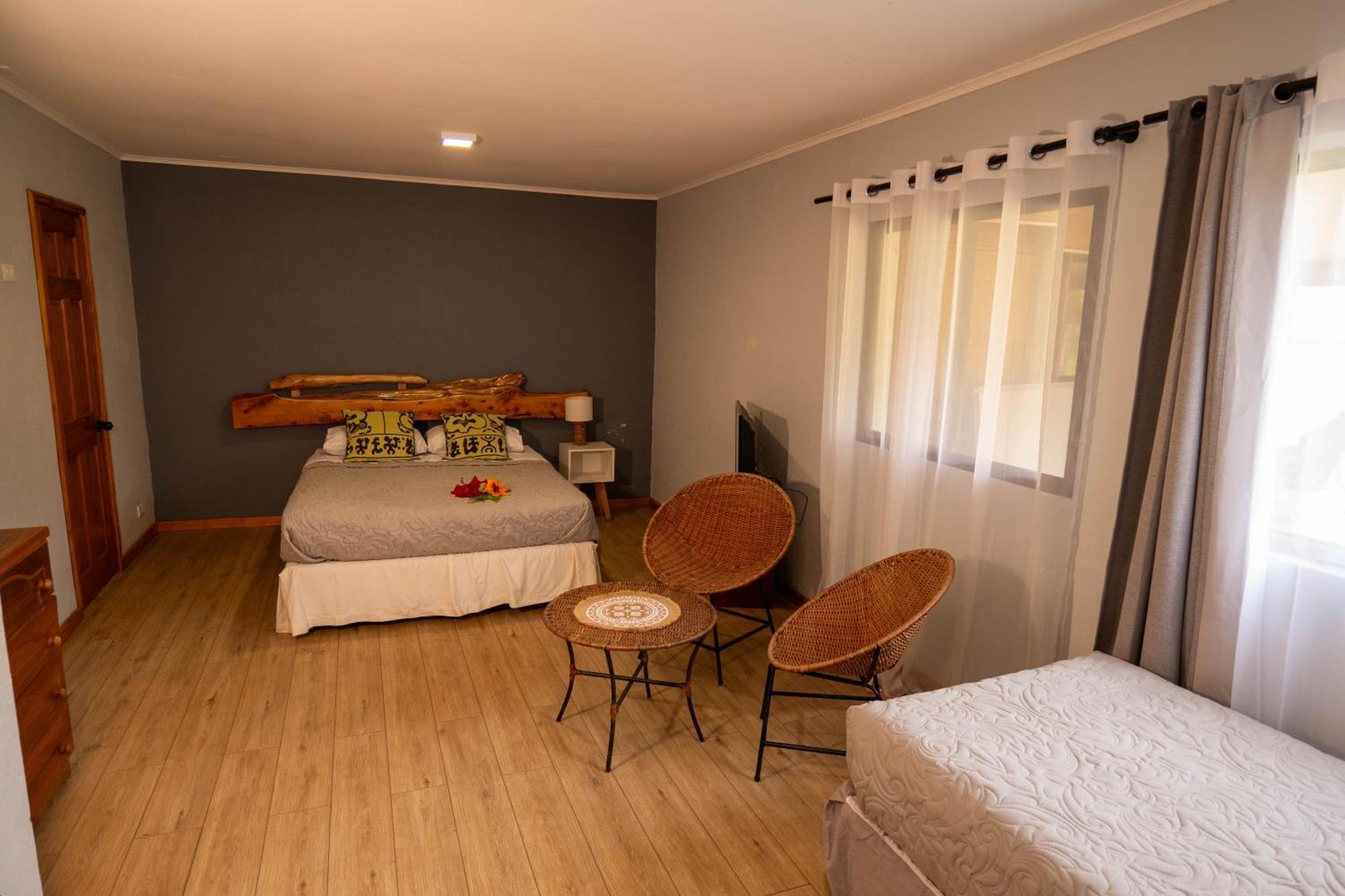 Hotel Uka Mana Hanga Roa Buitenkant foto