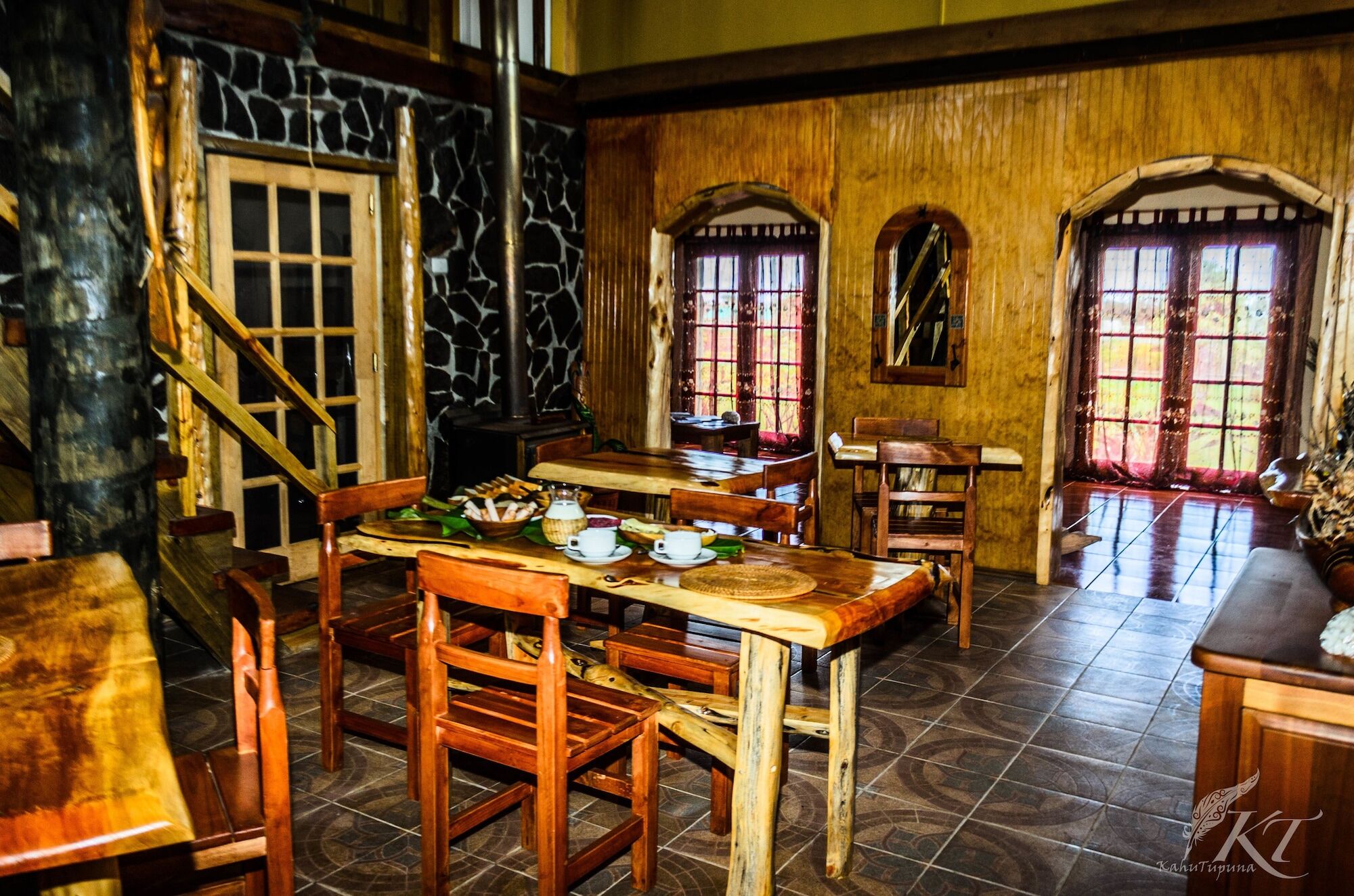 Hotel Uka Mana Hanga Roa Buitenkant foto
