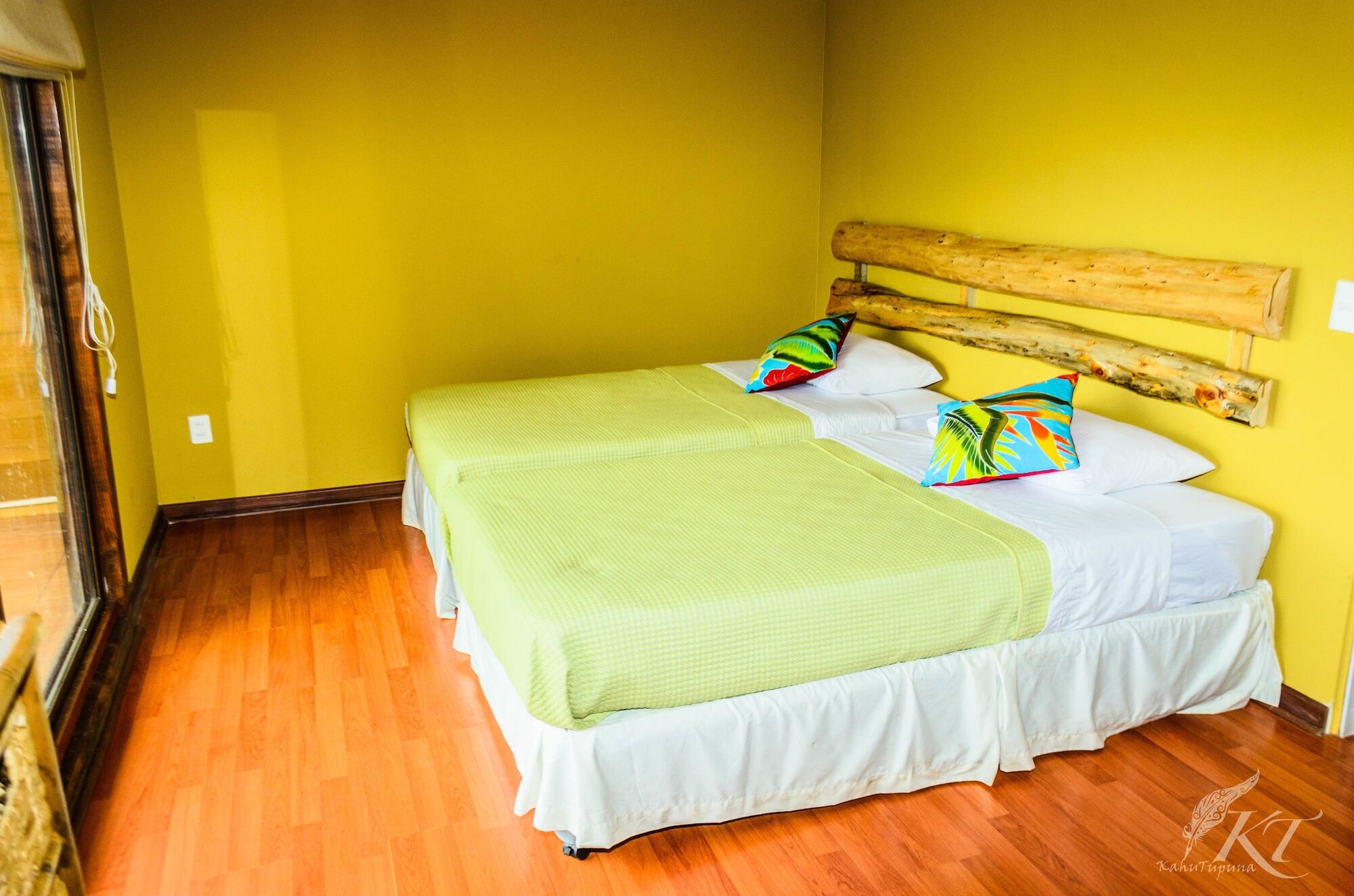 Hotel Uka Mana Hanga Roa Buitenkant foto